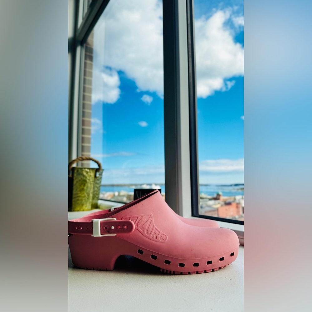 Calzuro Pink Clogs 38/39
